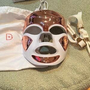 Dr dennis gross spectralite faceware pro -  Light Therapy Mask with Accessories